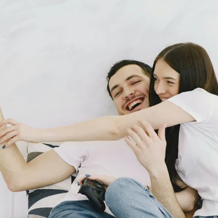 كيف أعبرعن شوقي لزوجي؟