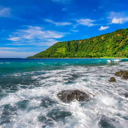 مواقع شهيرة للغوص الترفيهي والاحترافي رحلة ممتعة تحت الماء