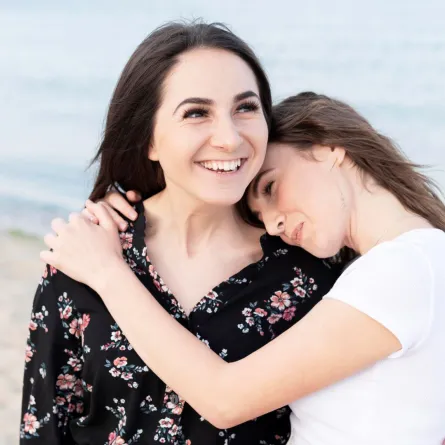 الأم والابنة