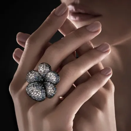 بوميلاتو Pomellato