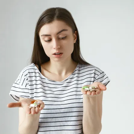 كيف تساعد البروبيوتيك وحبوب زيت السمك في علاج الاكتئاب؟ دراسة تكشف تأثيرها (المصدر: Freepik)