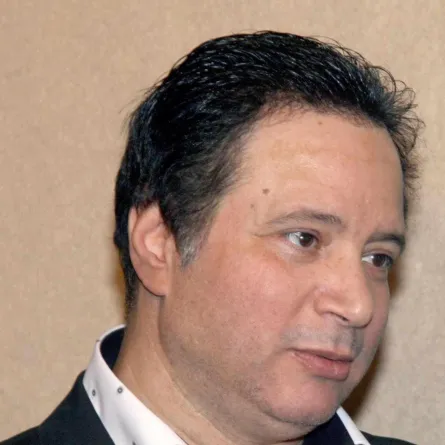 إيمان البحر درويش - الصورة من حساب ابنته أمنية على الفيس بوك