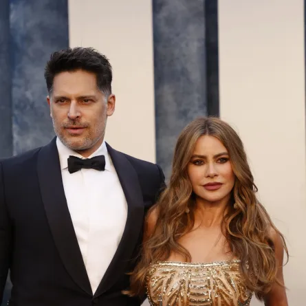 صوفيا فيرغارا وجو مانجانيلو Sofía Vergara and Joe Manganiello (مصدر الصورة:  Michael TRAN / AFP)