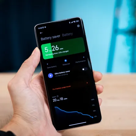 بطارية الهاتف الذكي