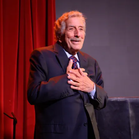 توني بينيت Tony Bennett «مصدر الصورة: Getty Images via AFP / GETTY IMAGES NORTH AMERICA / Noam Galai»