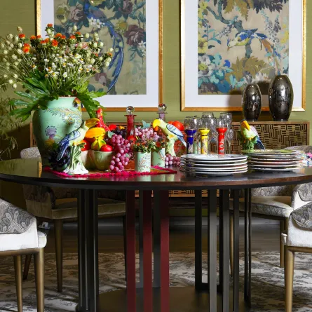 ديكورات البيوت المعاصرة استخدام الألوان الساطعة النابضة بالحياة