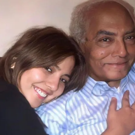 مي كساب ووالدها - الصورة من حساب الفنانة مي كساب على إنستغرام