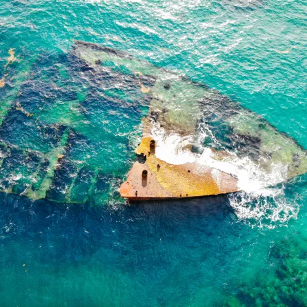 العثور على حطام سفينة رومانية عمرها 2000 عام قبالة سواحل إيطاليا