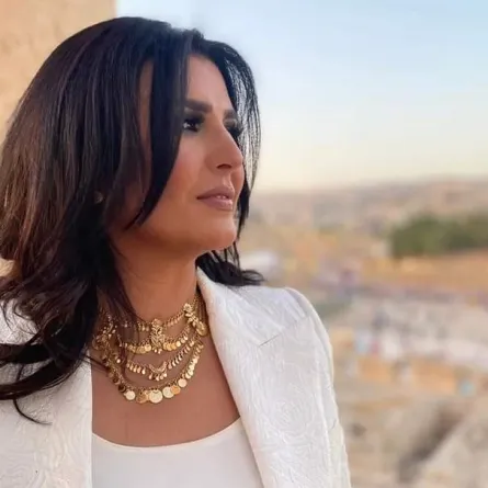 منى الشاذلي- الصورة من حسابها على الفيسبوك