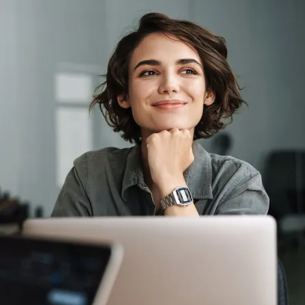 عادات يجب أن تقلع عنها لتصبح سعيداً