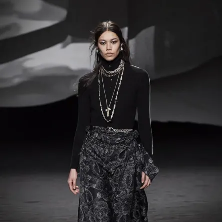 تنورة من Chanel - الصورة من Launchmetrics/Spotlight ©