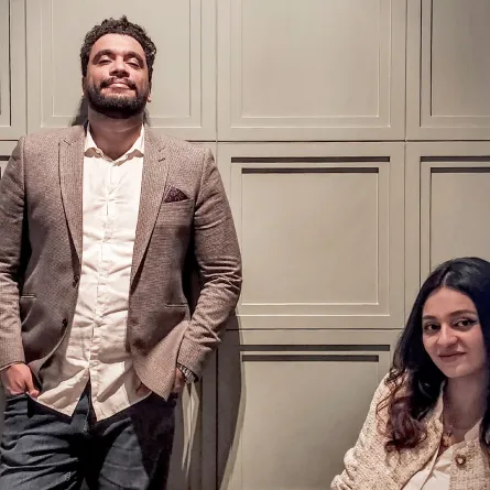 المصممان أحمد المرشدي وسالي نجم: الذكاء الاصطناعي في التصميم بحاجة إلى إبداع بشري