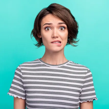 الفرق بين الخجل والرهاب الاجتماعي كبير..تعرفي عليه للتغلب على مخاوفكِ (المصدر: Adobe.Stock)