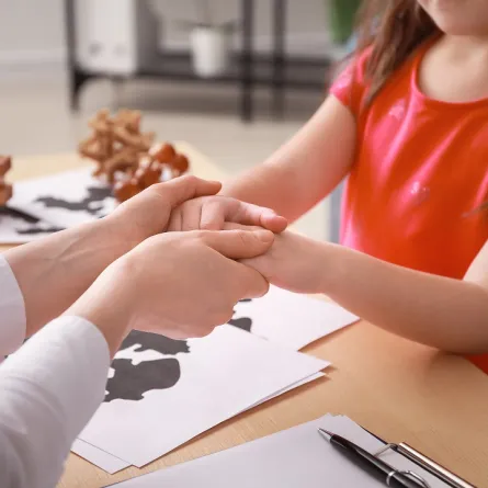 صورة تعبيرية للتواصل الإيجابي