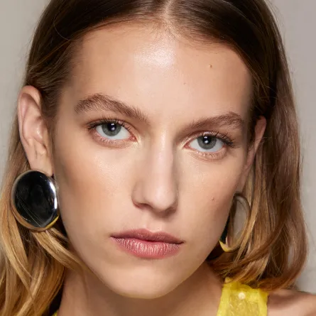 المكياج الأنسب لشكل وجهك Perfect Your Makeup