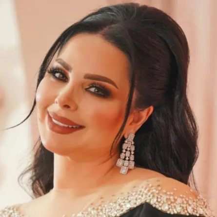 ديانا كرزون - الصورة من صفحتها الرسمية على "فيس بوك"