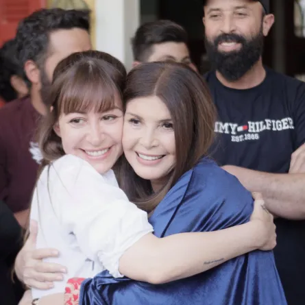 ميرفت أمين ومنة شلبي - الصورة من حساب منة شلبي على تويتر