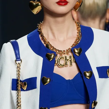 Moschino S23 الصورة من موقع Launchmetrics/Spotlight ©