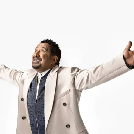 الشاب خالد -الصورة من صفحته الرسمية على الفيس بوك