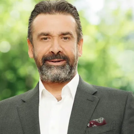 كريم عبد العزيز - الصورة من صفحته على فيسبوك 