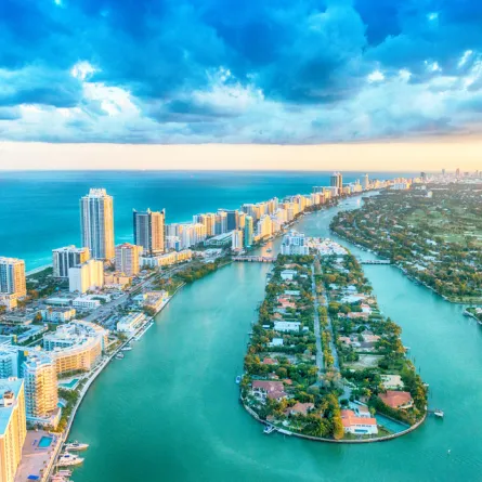 متعة السياحة في ميامي 