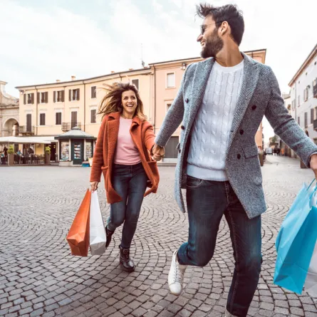 متعة التسوق أثناء السفر