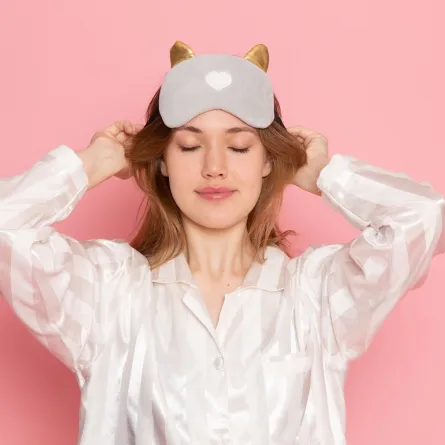 روتين العناية الليلي - الصورة من freepik 