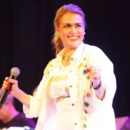 سيمون - الصورة من صفحتها الرسمية على إنستغرام 