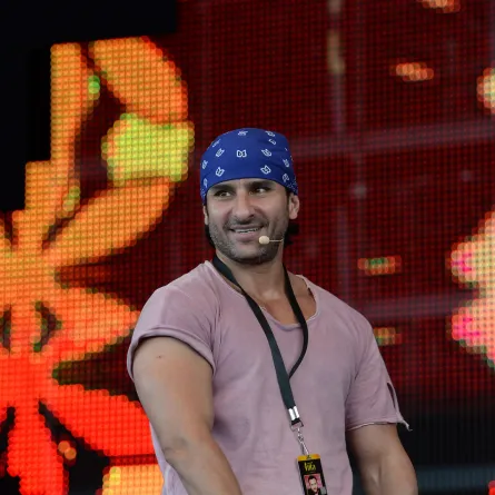 سيف علي خان من أشهر نجوم بوليوود- (مصدر الصورة: JEWEL SAMAD AFP)