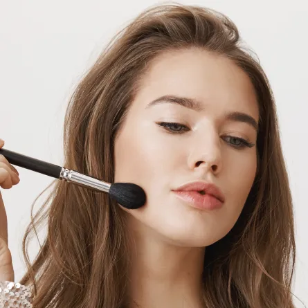 مكياج مقاوم للماء