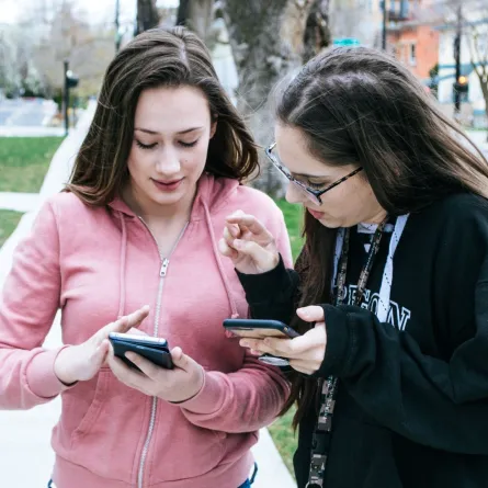 التعرف على أشخاص جدد