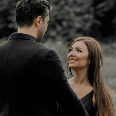 تأثير الكلمة الجميلة على الخطيب