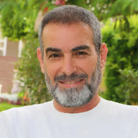 أحمد عبد العزيز