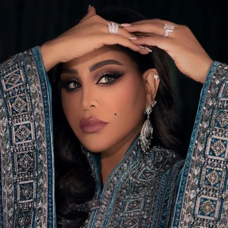 إطلالات مكياج وشعر ليوم المرأة الإماراتية من وحي النجمات الإماراتيات