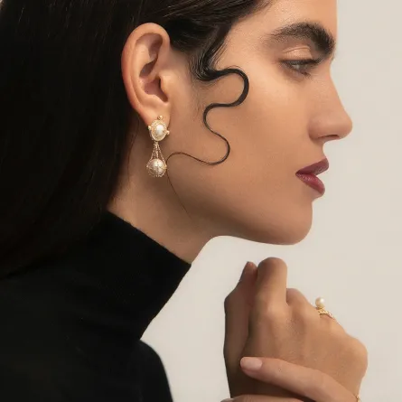 أقراط Tawwash  من مجوهرات MSK