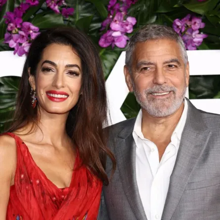 جورج كلوني وأمل كلوني ( Amal Clooney and George Clooney). مصدر الصورة: Tommaso Boddi/Getty Images/AFP