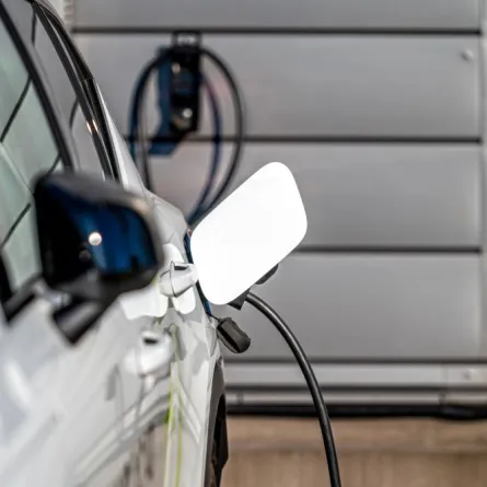 أخطار السيارات الكهربائية