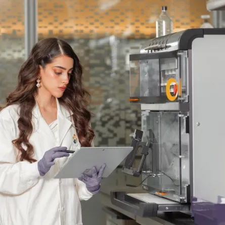 باحثة سعودية تفوز بجائزة "لوريال- اليونسكو" للنساء في مجال العلوم - الصورة من موقع كاوست على الإنترنت