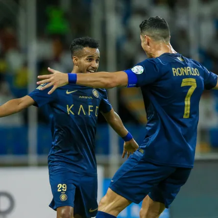 رونالدو وغريب 