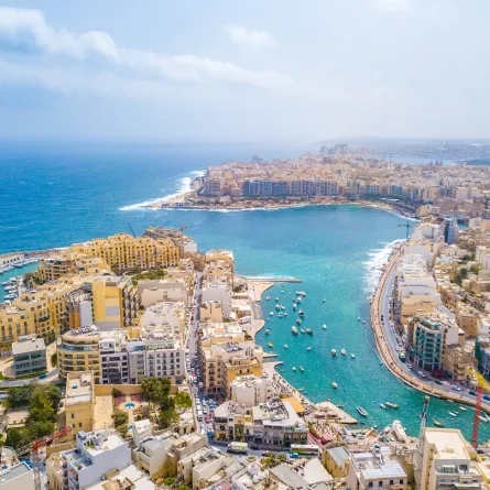 مالطا تزخر بالموانئ البحرية  