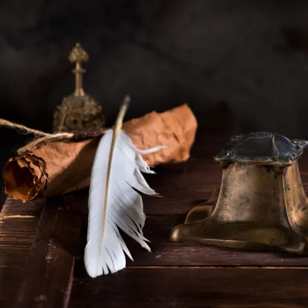 هل الشاعر العربي يحمل روح الفكاهة وخفة الظل؟