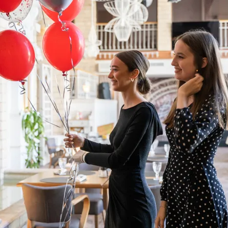 أجمل كلام ليوم ميلاد صديقتي