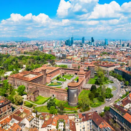 السفر إلى ميلانو