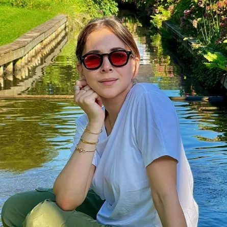 فاطمة البنوي - الصورة من صفحتها الرسمية على انستغرام 