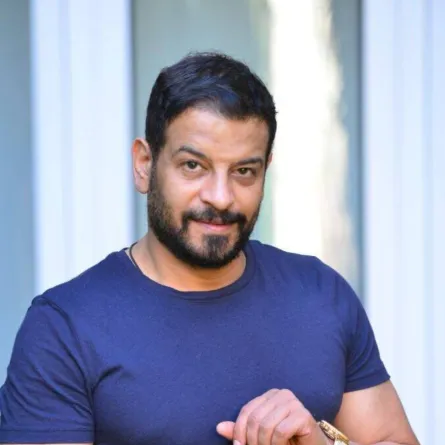 أشرف مصيلحي - الصورة من حسابه على الفيس بوك