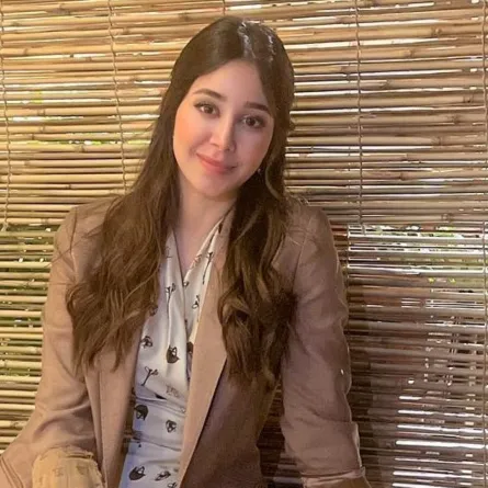 أسيل عمران -الصورة  من  حسابها على الانستغرام