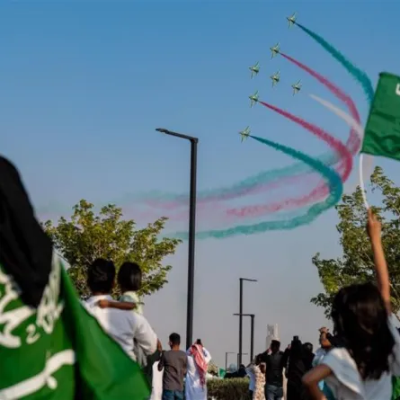 سكان الرياض يستمتعون بالعروض وفعاليات اليوم الوطني الـ93