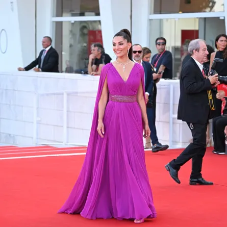 مهرجان فينيسا السينمائي الـ80 ،كاترينا مورينو Caterina Murino،(مصدر الصورة :Kristy Sparow/FilmMagic)