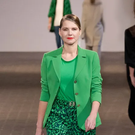 بليزر من ماركة Marcel Ostertag - الصورة من Launchmetrics/Spotlight ©