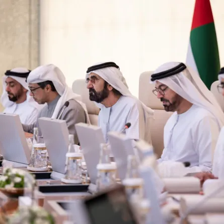 أبرزها اعتماد نظام بديل  لمكافأة نهاية الخدمة.. قرارات اجتماع مجلس الوزراء برئاسة الشيخ محمد بن راشد- الصورة من حساب الشيخ محمد بن راشد على منصة إكس "تويتر سابقا"